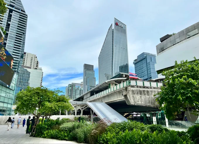 EmQuartier