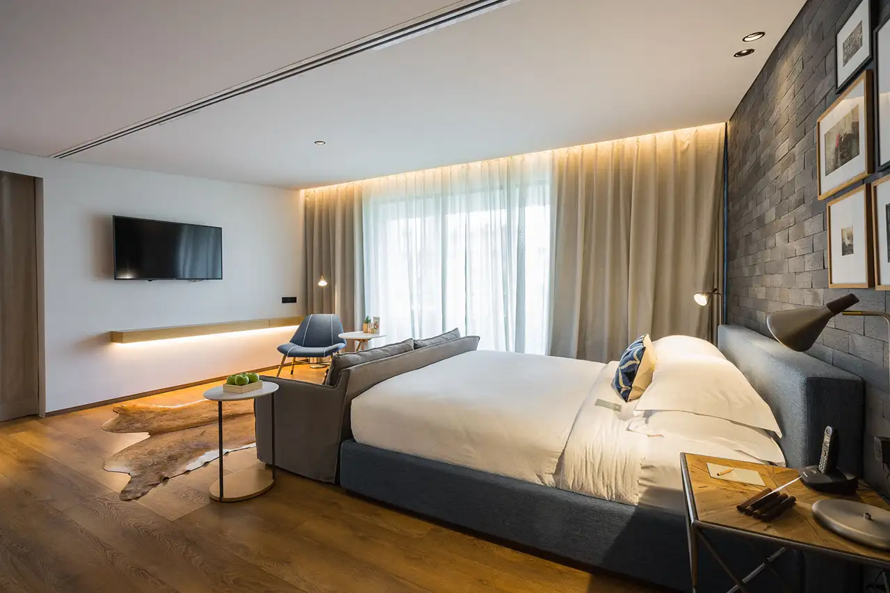 Premier Suite with Jacuzzi and Terrace Room