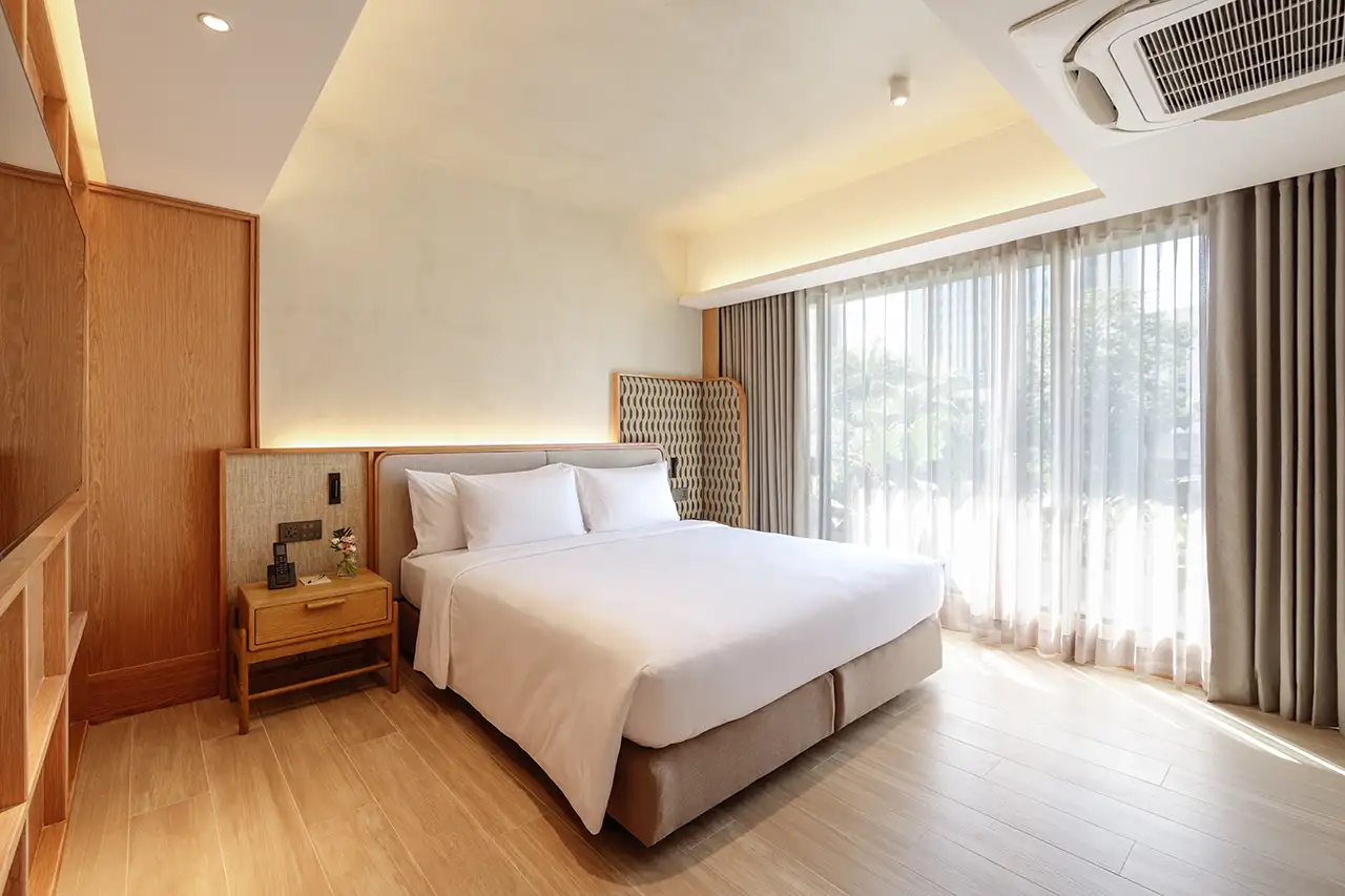 Superior Plus Room