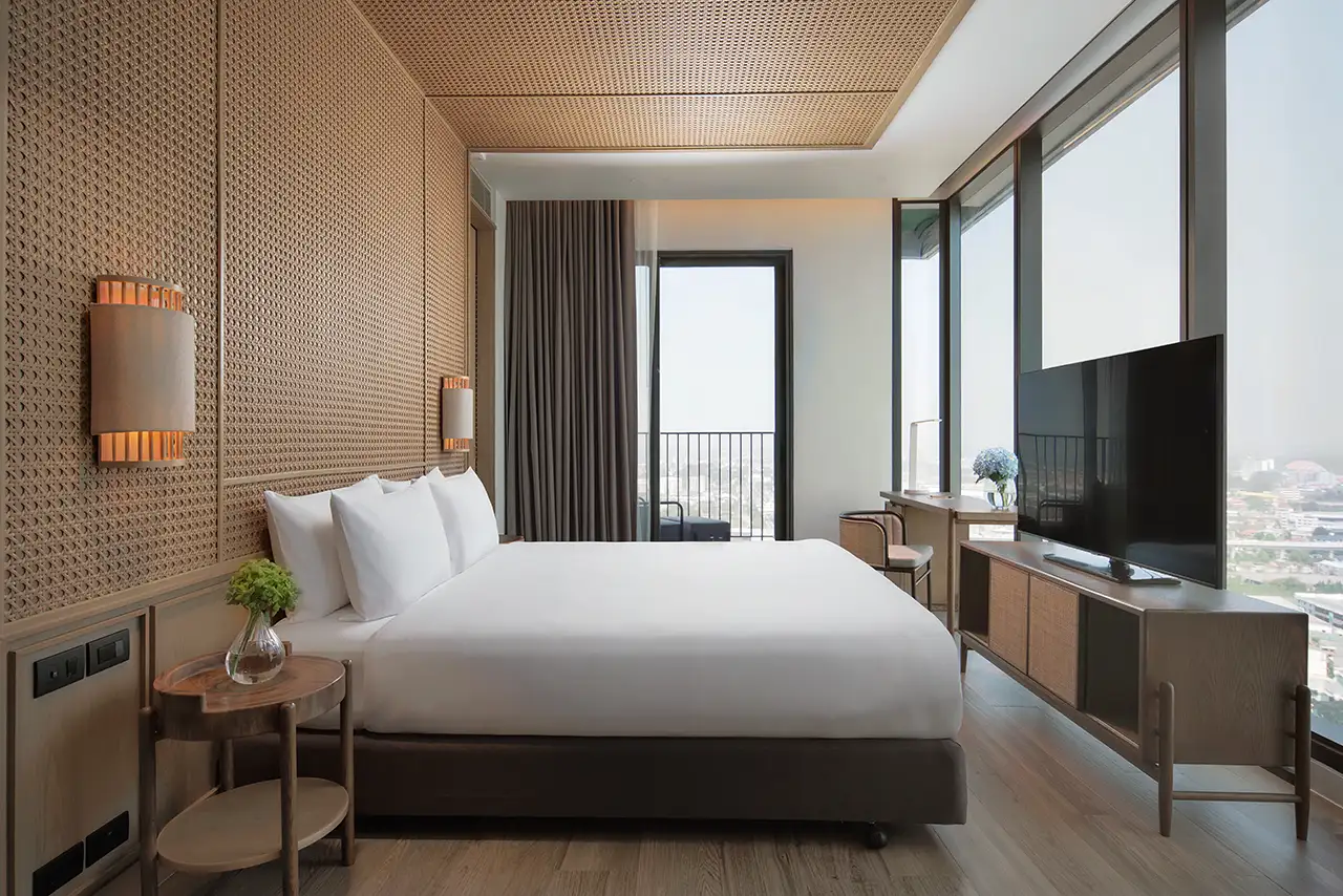 KAEN Corner Suite