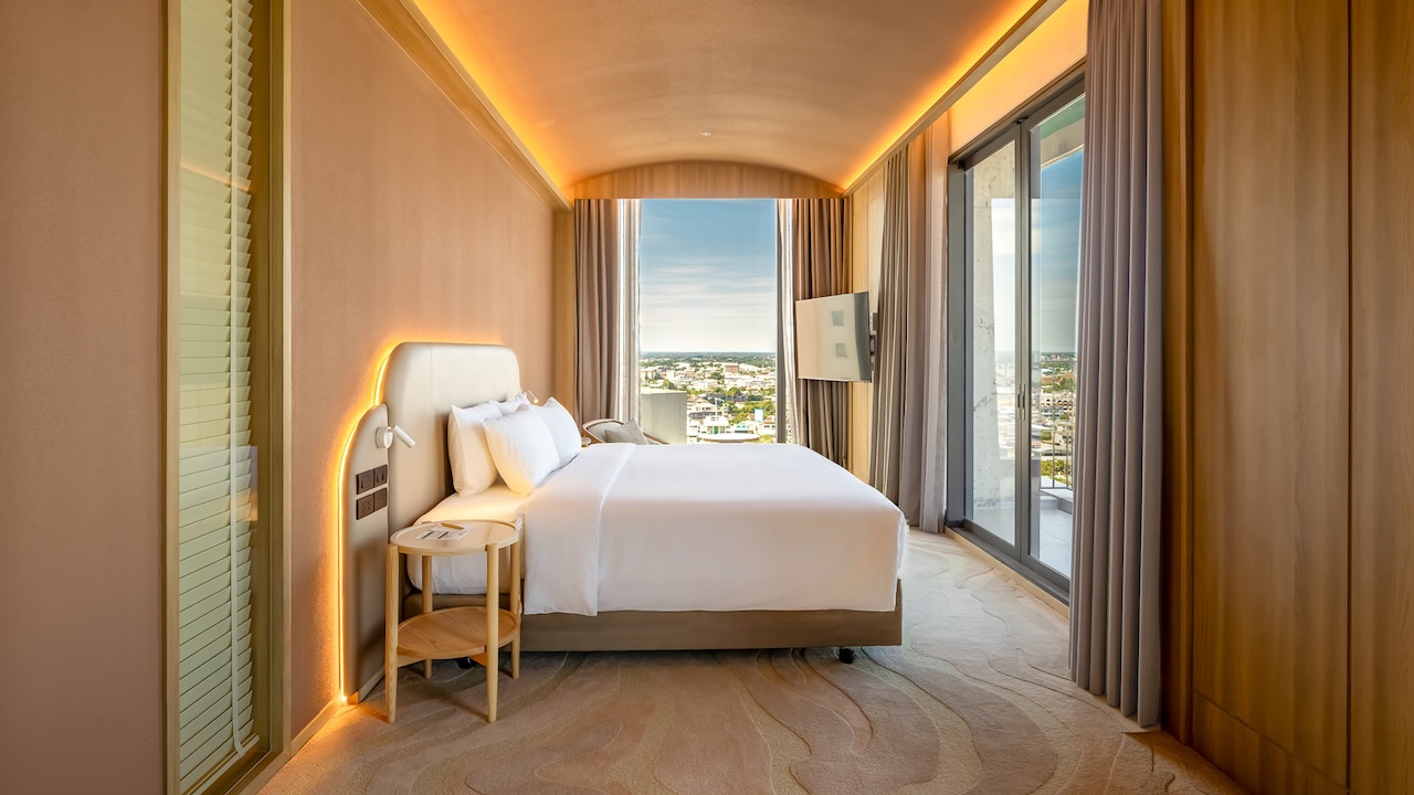 KAEN Corner Suite Family
